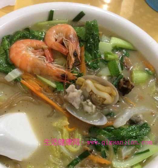 葱头大虾汤--汤汁浓滑，温中散寒，壮阳补肾-食疗养生-生活健康网