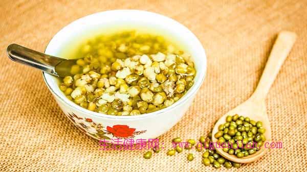 逆转三高只靠一碗绿豆汤？揭秘“胆固醇暴跌15%”真相！-养生文化-生活健康网