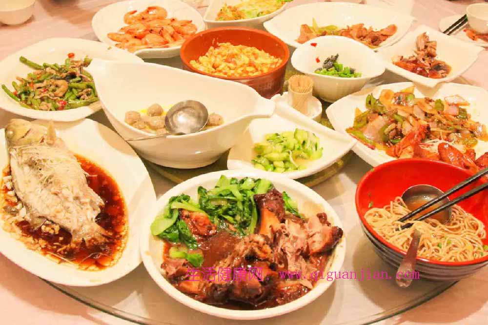 糖友肾友安心过年！营养师教你挑年菜、选零食，美味不踩雷-食品健康-生活健康网