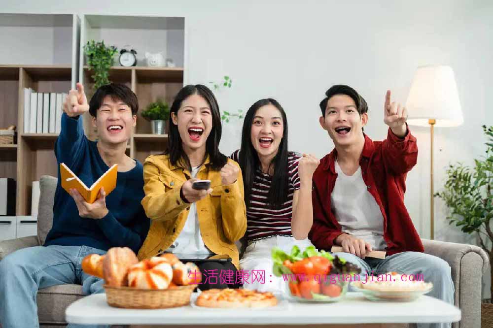 过年零食越吃越烦？营养师教你挑对点心，稳定血糖、稳住好心情-食品健康-生活健康网