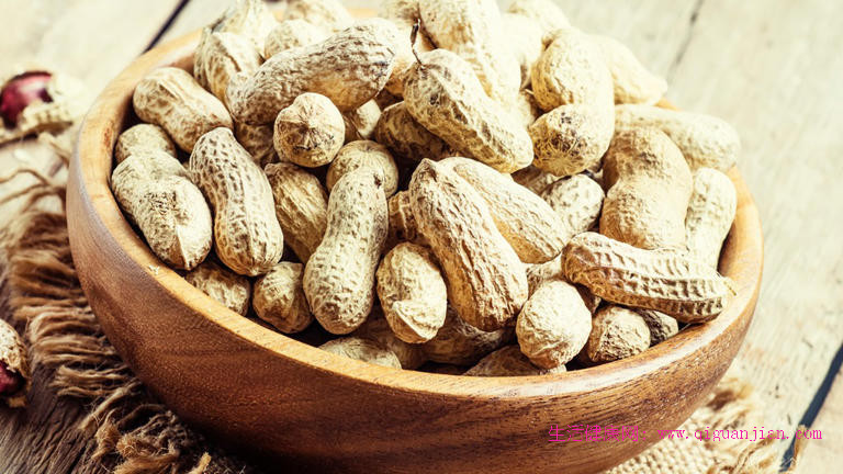 不起眼的花生，竟藏着肿瘤相关隐患？正确食用才是关键-食疗养生-生活健康网