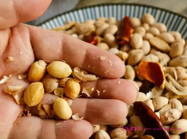 花生是长寿坚果还是脂肪雷区？正确食疗养生看这里-食疗养生-生活健康网